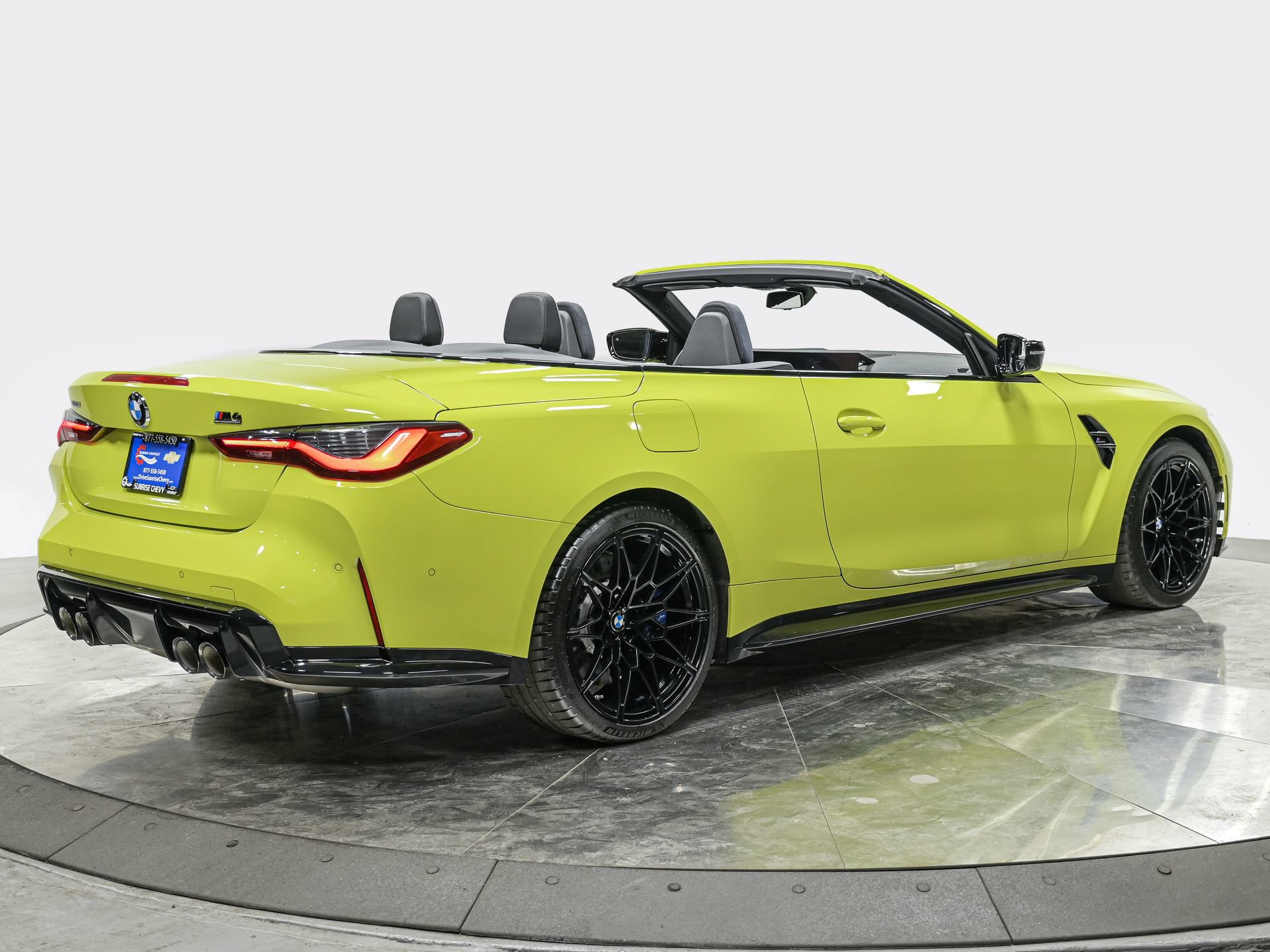 Used 2024 BMW M4 xDrive Competition w/ Executive Package AWD/4WD image 7