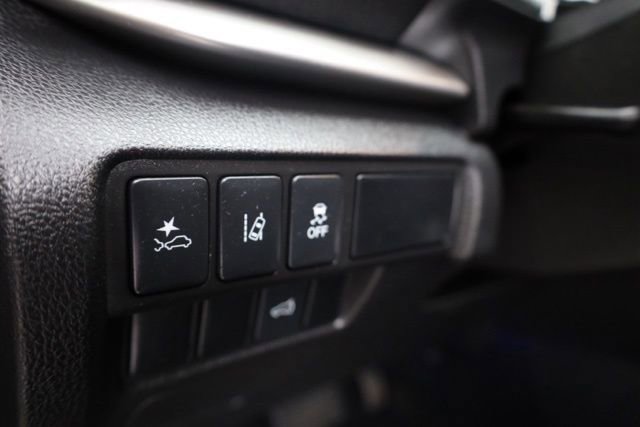 Used 2024 Mitsubishi Eclipse Cross SE image 18