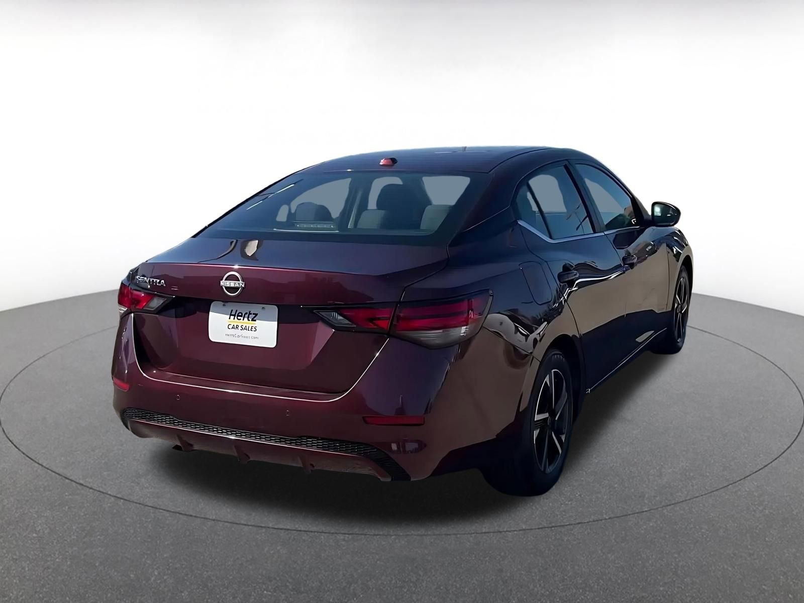 Used 2025 Nissan Sentra SV image 14