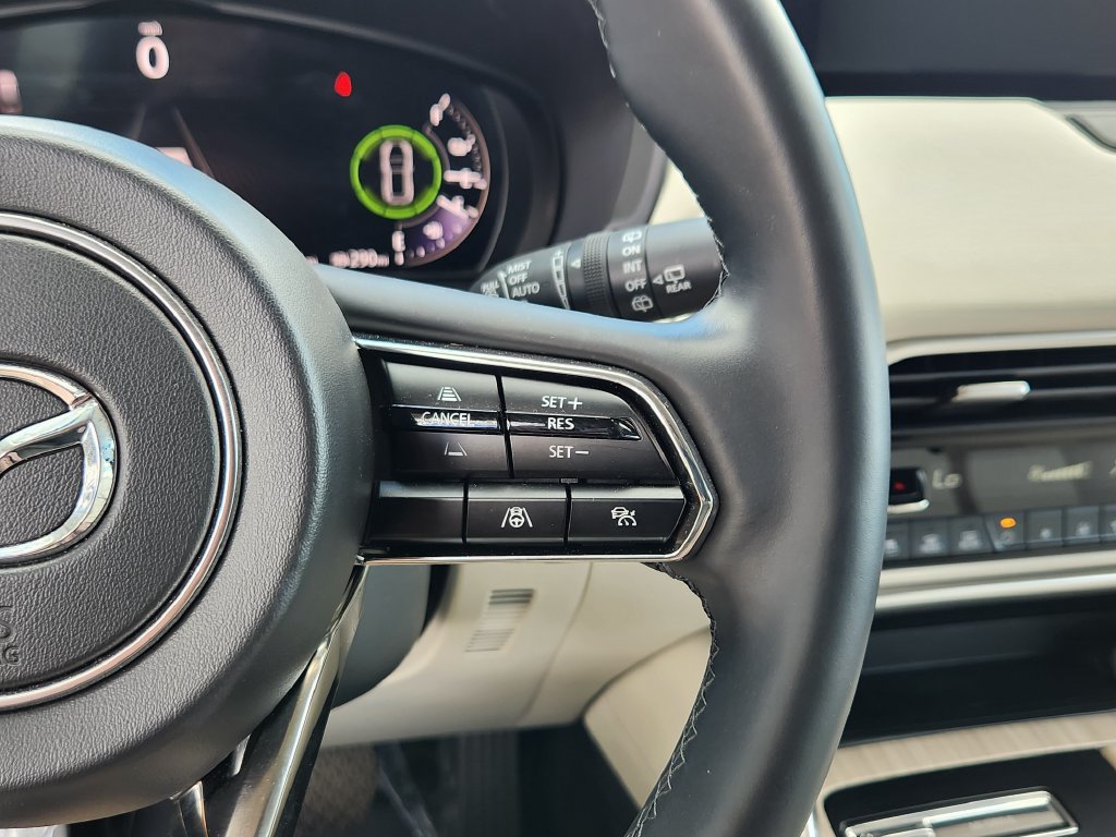 Used 2025 MAZDA CX-90 Plug-In Hybrid w/ Premium Plus AWD/4WD image 17
