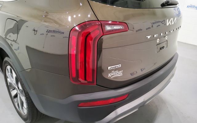 Used 2022 Kia Telluride S image 9