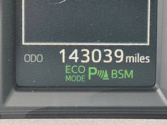 Used 2016 Toyota RAV4 Limited w/ Advanced Technology Package AWD/4WD image 25