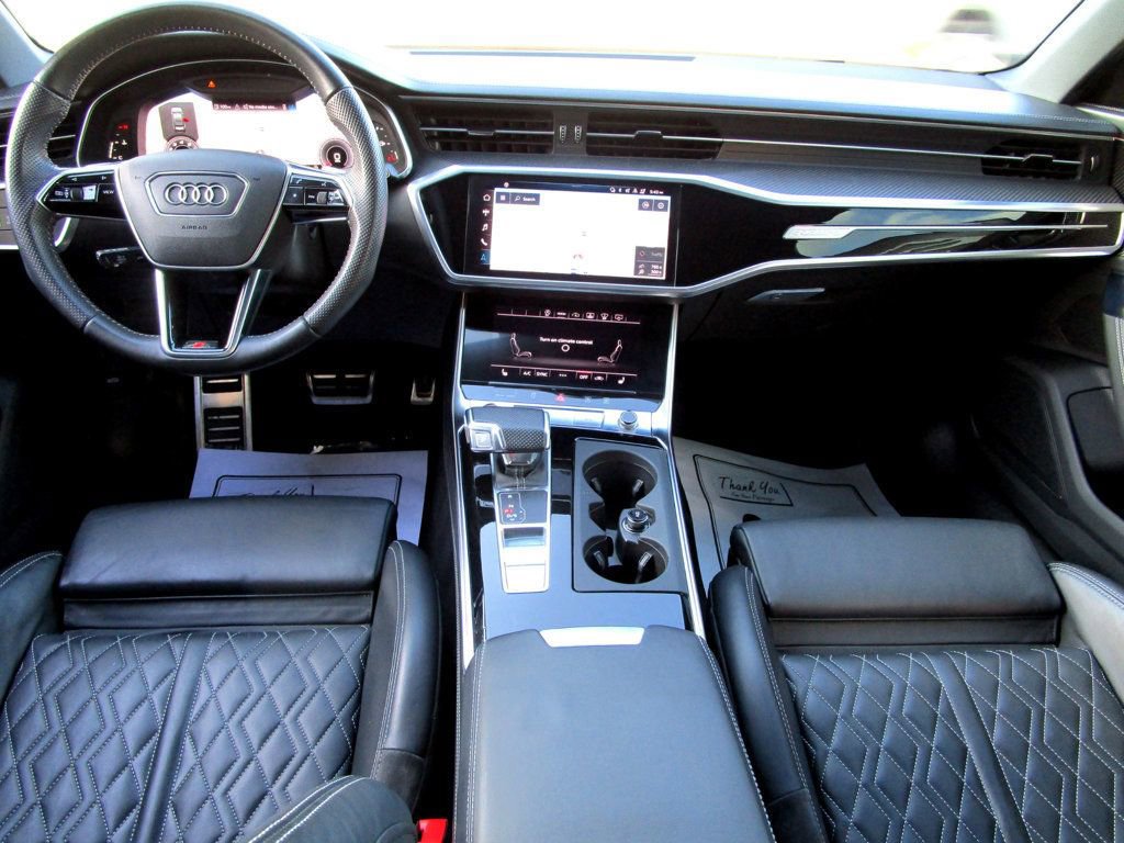 Used 2021 Audi S6 Prestige w/ Prestige Package image 2