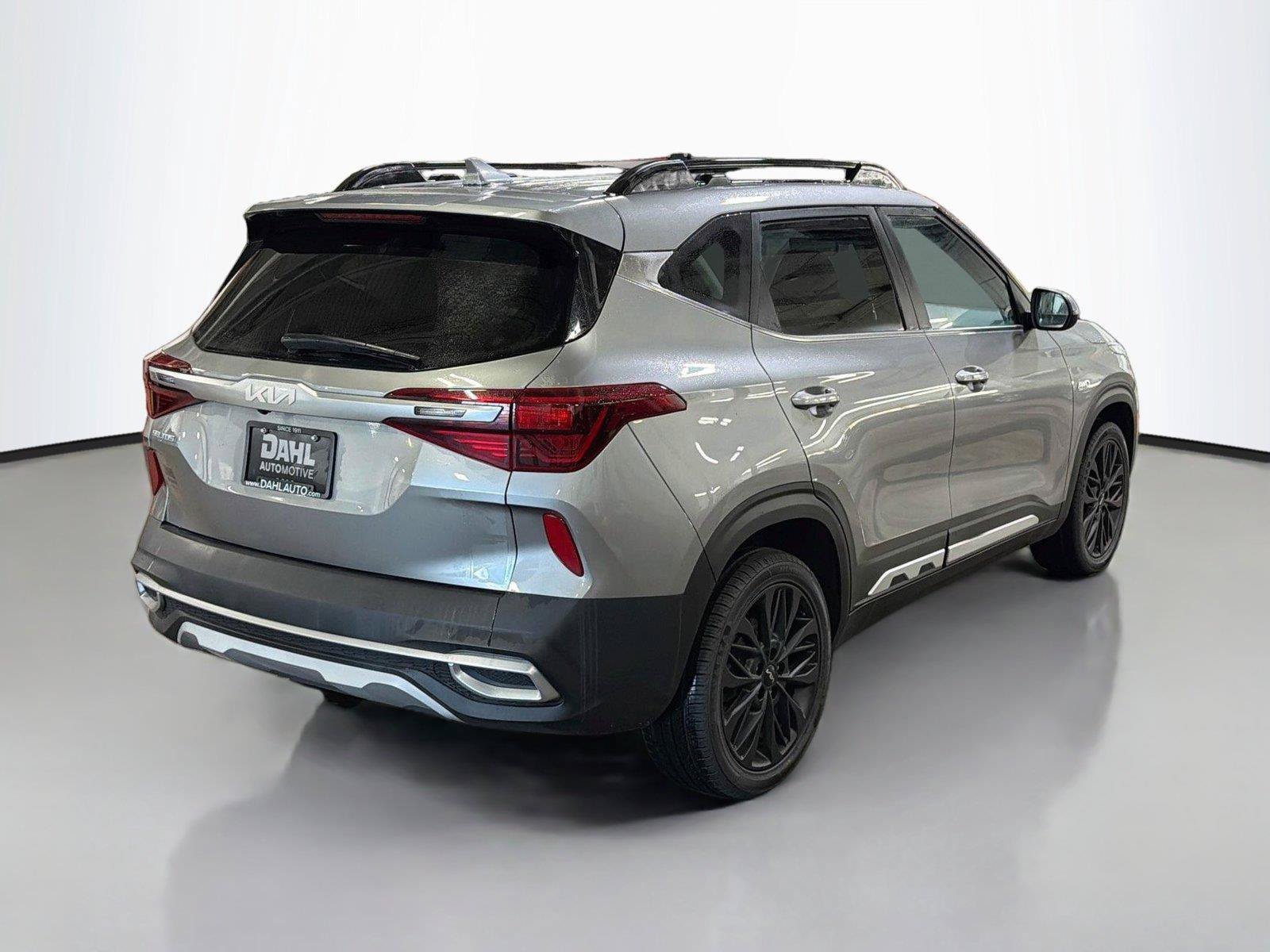 Used 2023 Kia Seltos Nightfall Edition AWD/4WD image 12