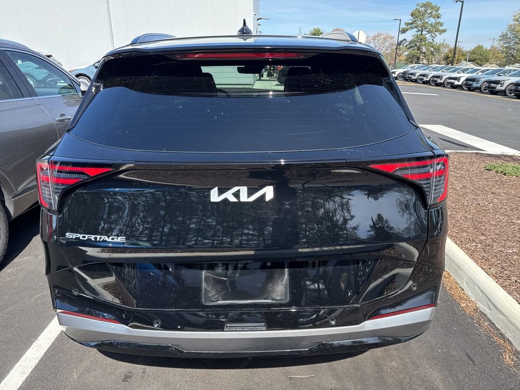 Used 2026 Kia Sportage SX image 4