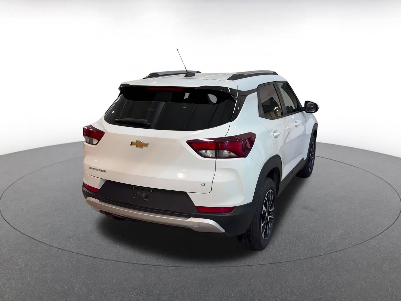 Used 2025 Chevrolet TrailBlazer LT image 15