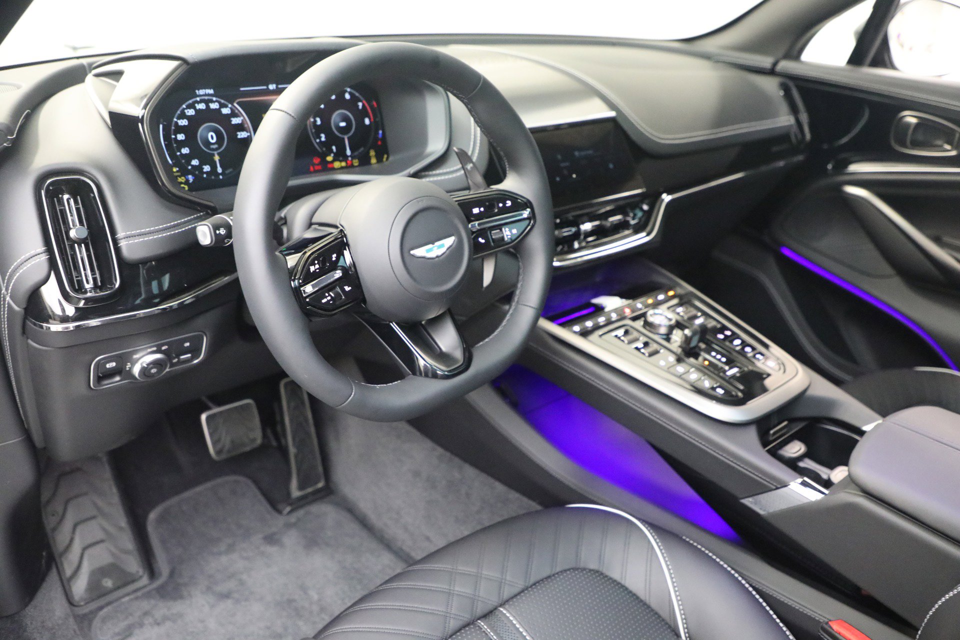 New 2026 Aston Martin DBX 707 image 20