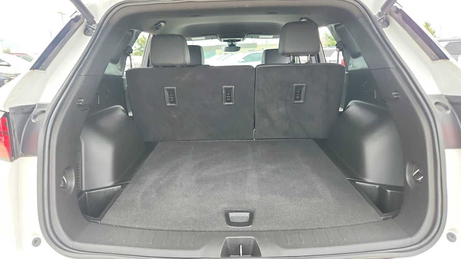 Used 2023 Chevrolet Blazer Premier w/ Driver Confidence II Package FWD image 32