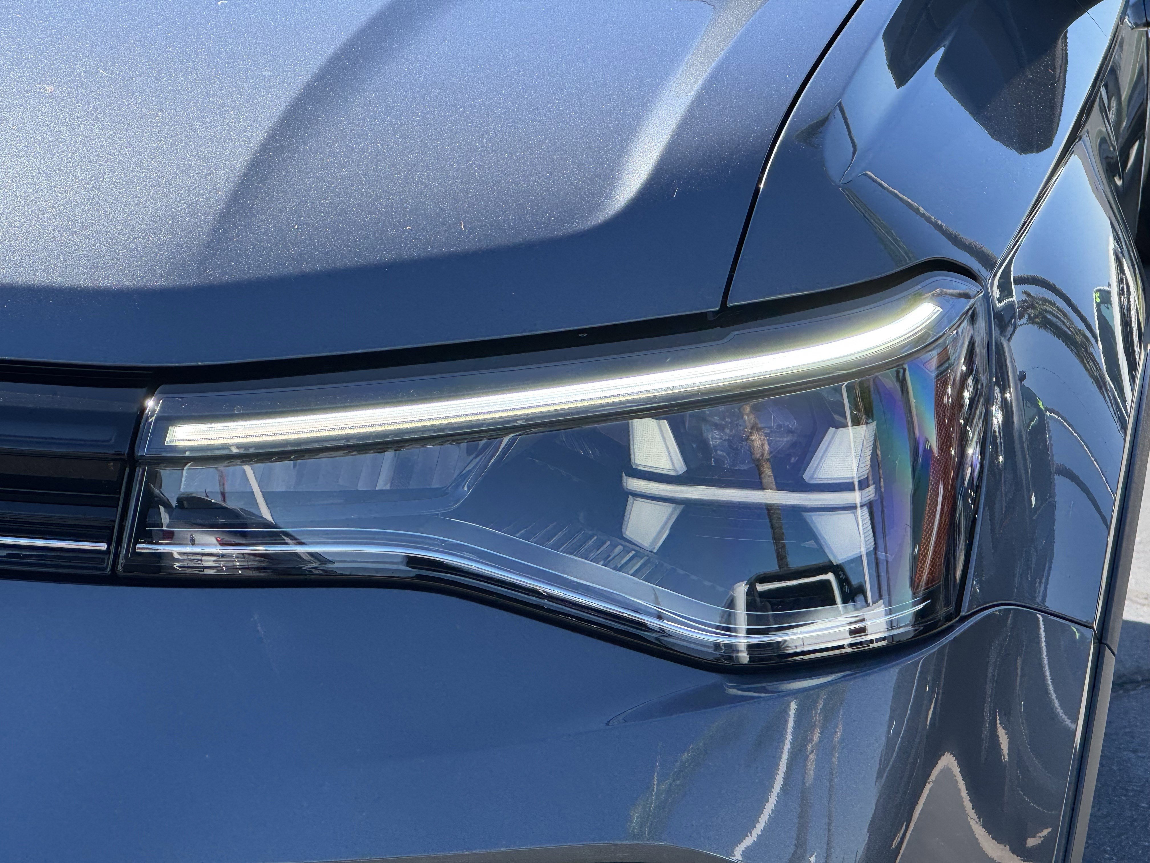 Used 2025 Volkswagen Taos S FWD image 6