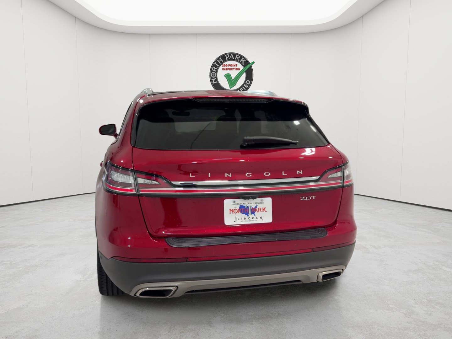 Used 2020 Lincoln Nautilus Reserve FWD image 4