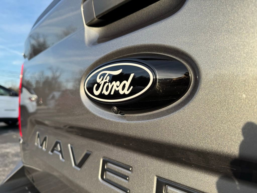 Used 2025 Ford Maverick Tremor image 4