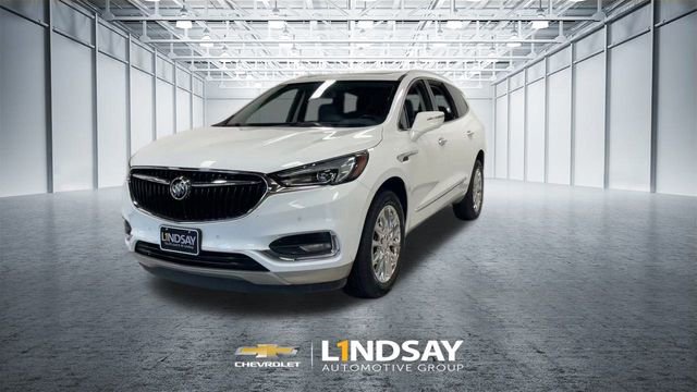 Used 2021 Buick Enclave Premium w/ Sun and Sites Package image 5