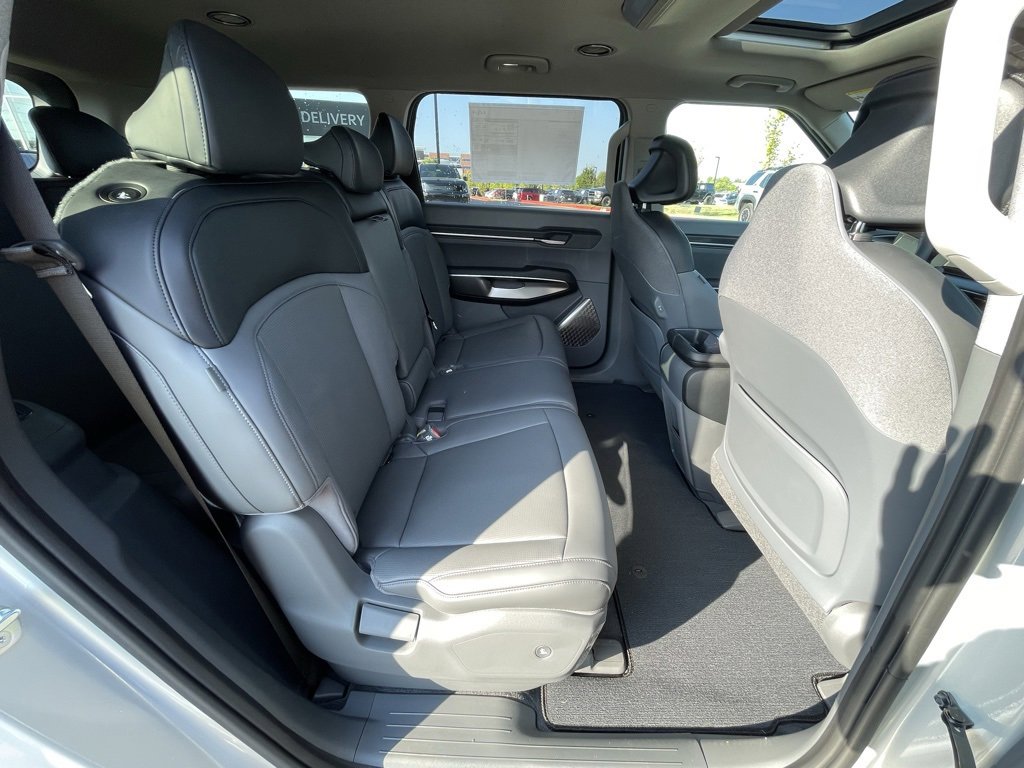 New 2026 Kia EV9 Light image 29