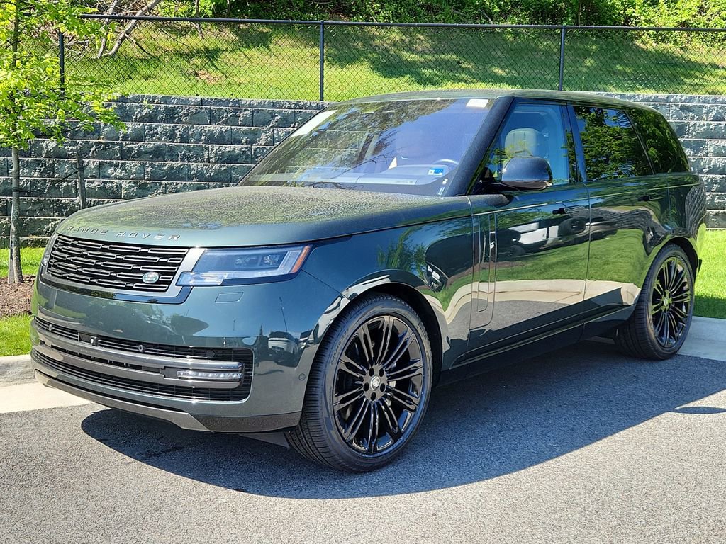 Used 2023 Land Rover Range Rover SE AWD/4WD image 1