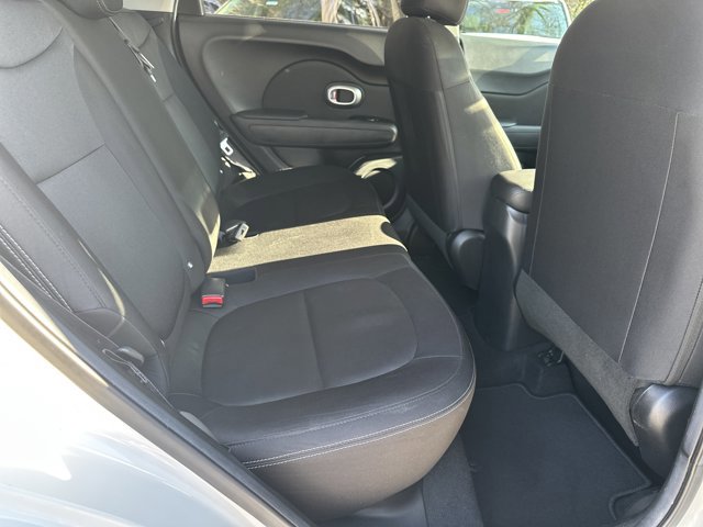 Used 2017 Kia Soul image 18