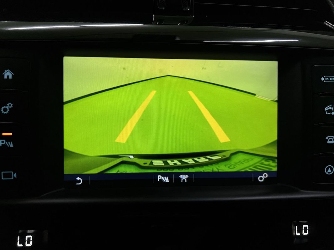 Used 2017 Jaguar F-PACE Premium AWD/4WD image 22