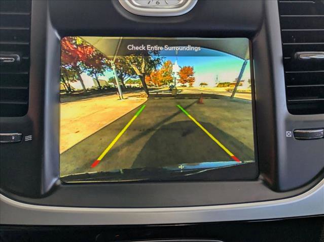 Used 2023 Chrysler 300 Touring w/ Sport Appearance Package image 14