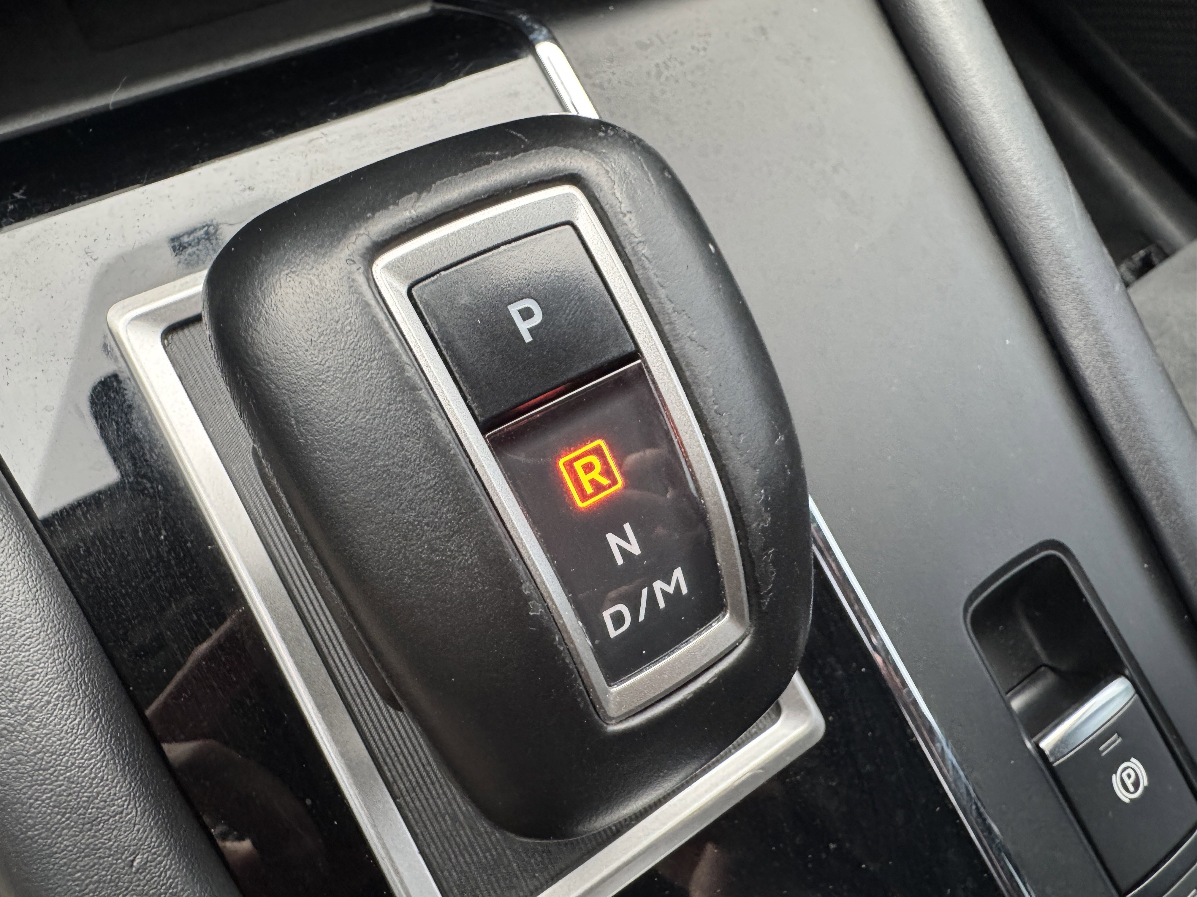 Used 2023 Mitsubishi Outlander SE AWD/4WD image 28
