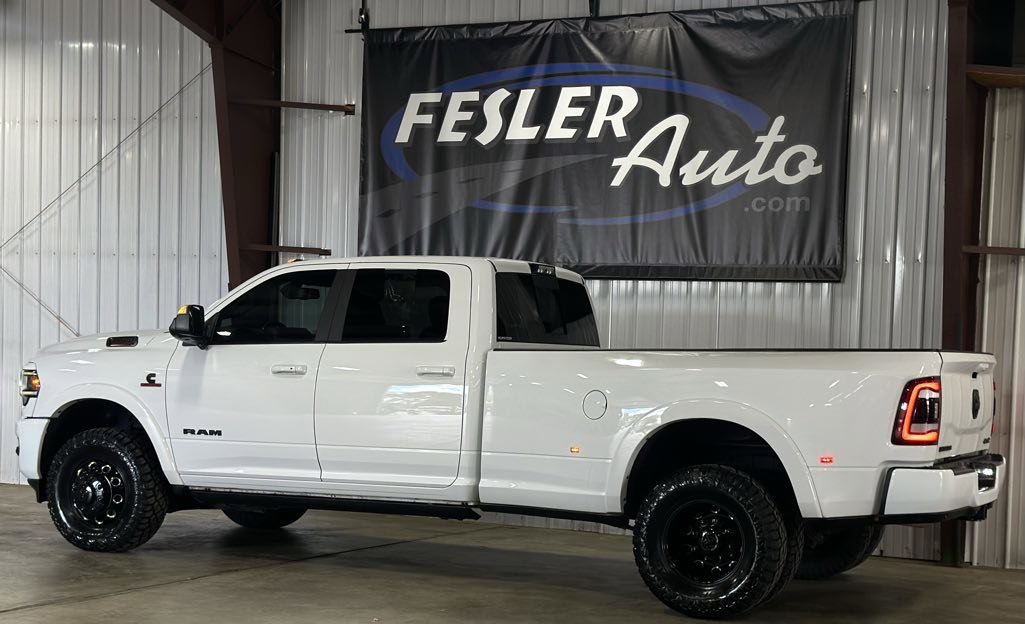 Used 2020 RAM 3500 Laramie image 20