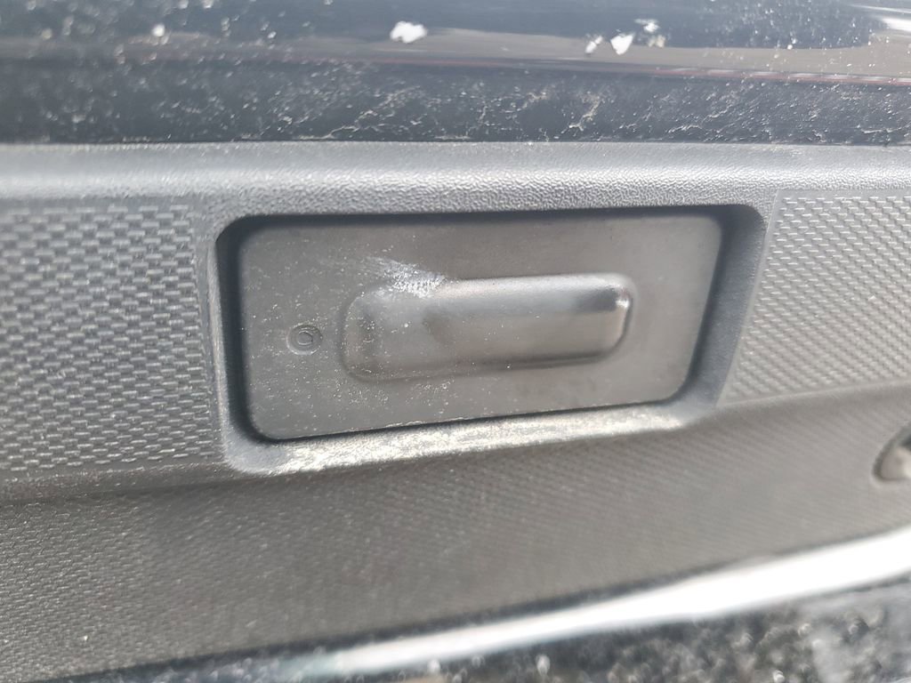 Used 2021 Chevrolet Silverado 1500 LT Trail Boss w/ Convenience Package II AWD/4WD image 34