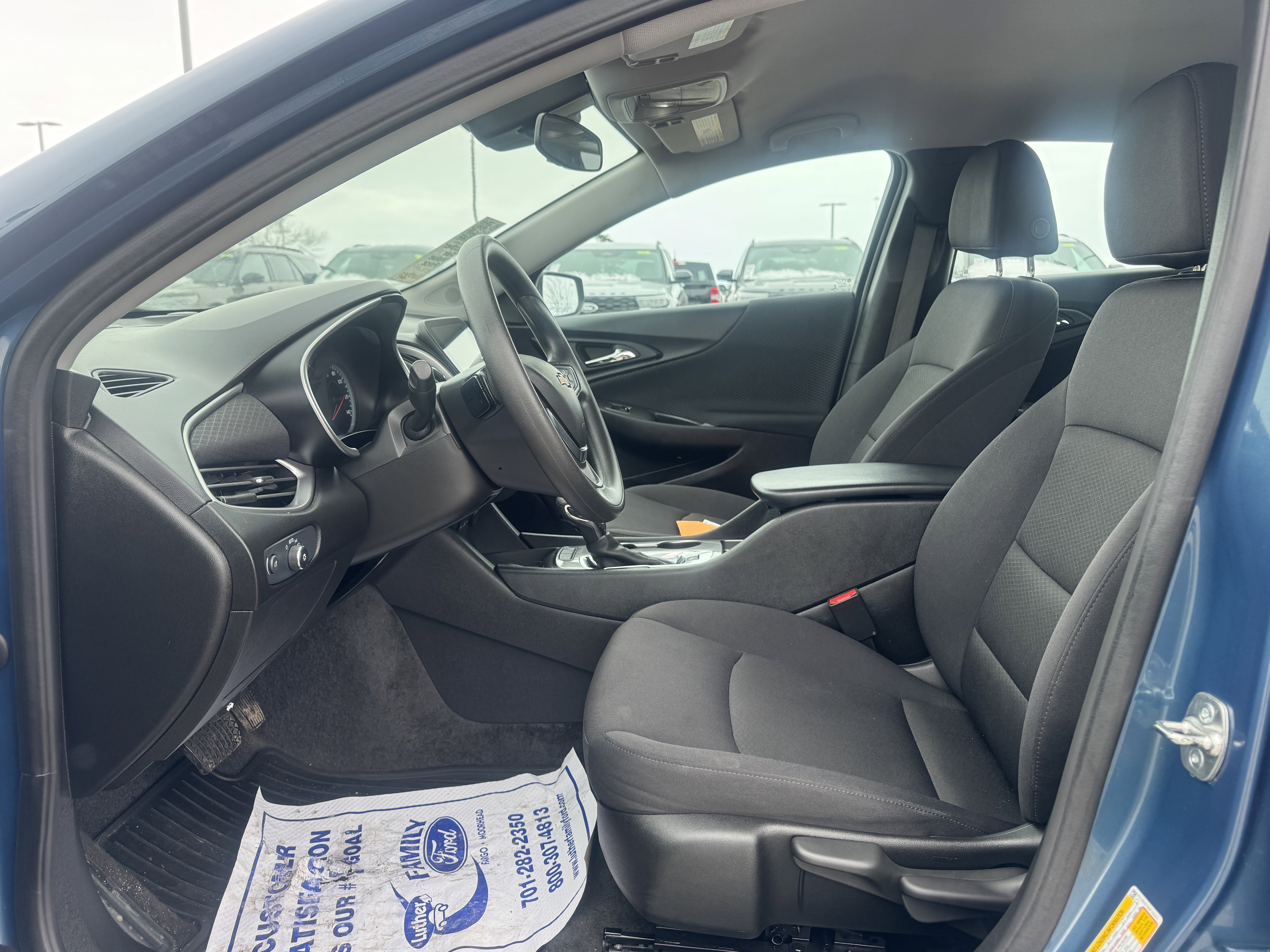 Used 2025 Chevrolet Malibu LS FWD image 18
