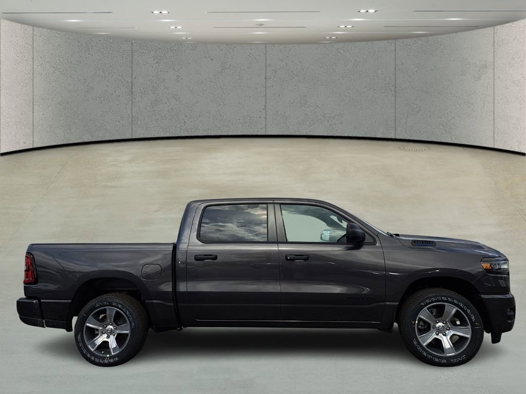 New 2026 RAM 1500 Express RWD image 4