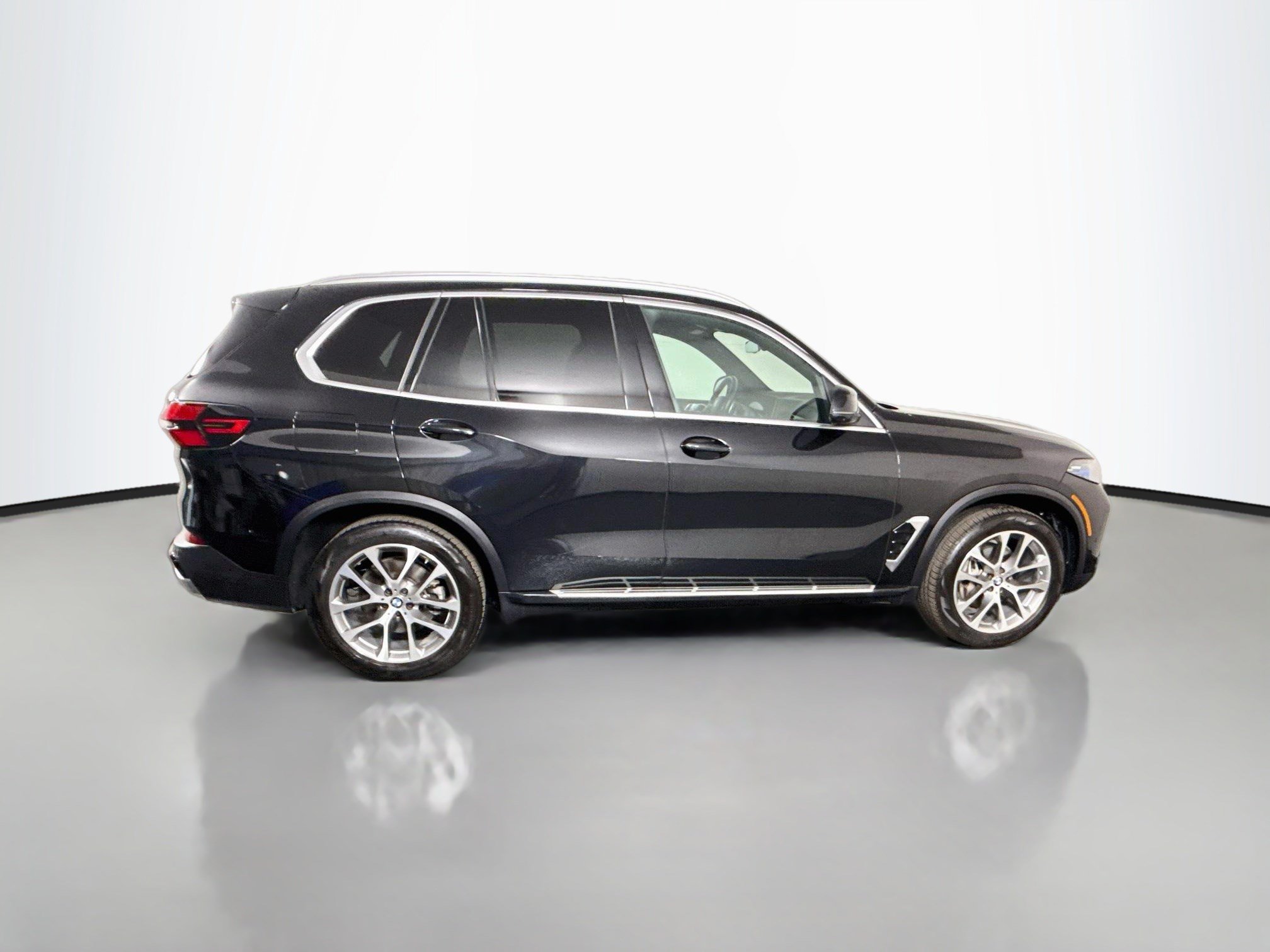Used 2026 BMW X5 sDrive40i RWD image 11
