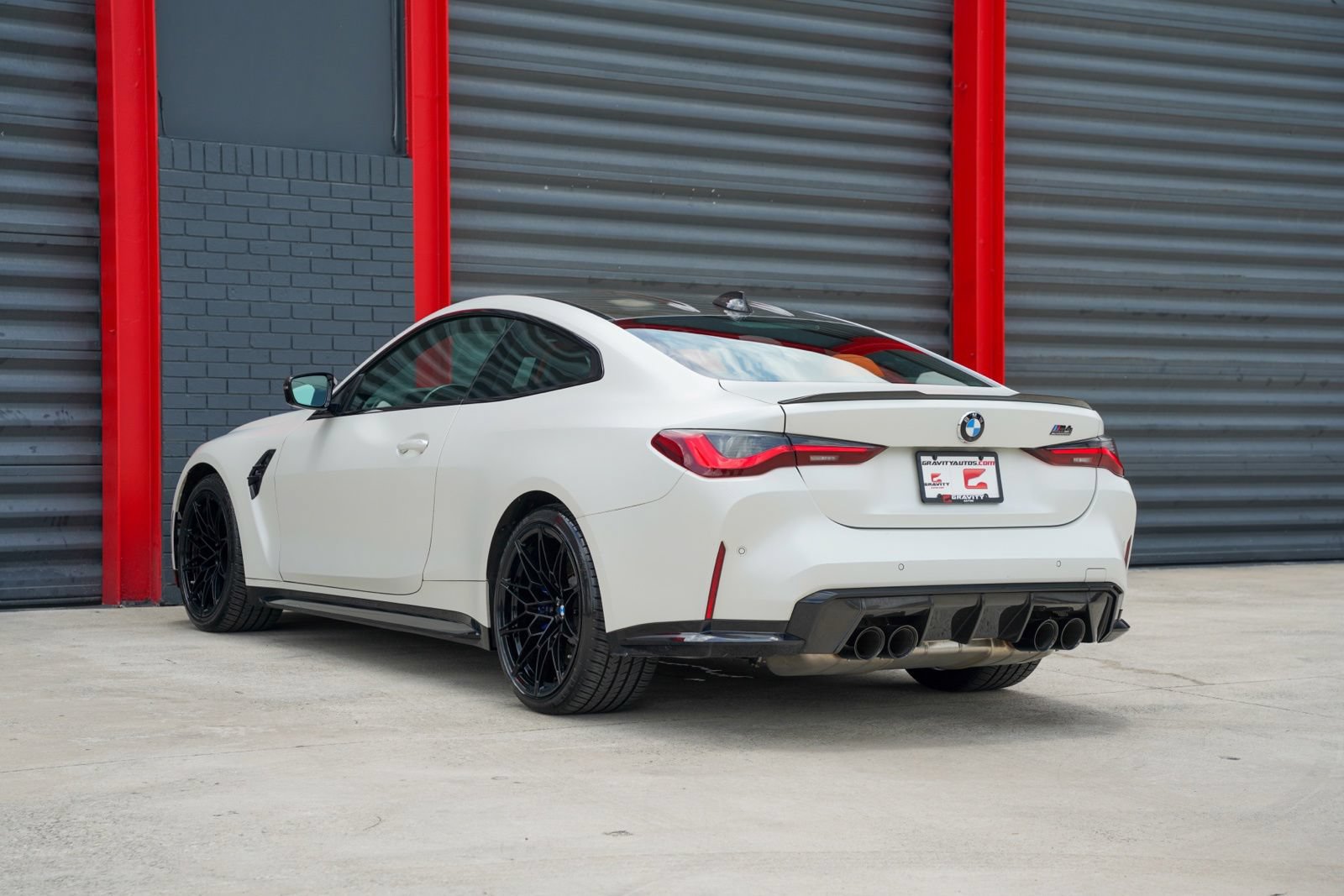 Used 2022 BMW M4 Competition w/ M Carbon Exterior Package RWD image 9
