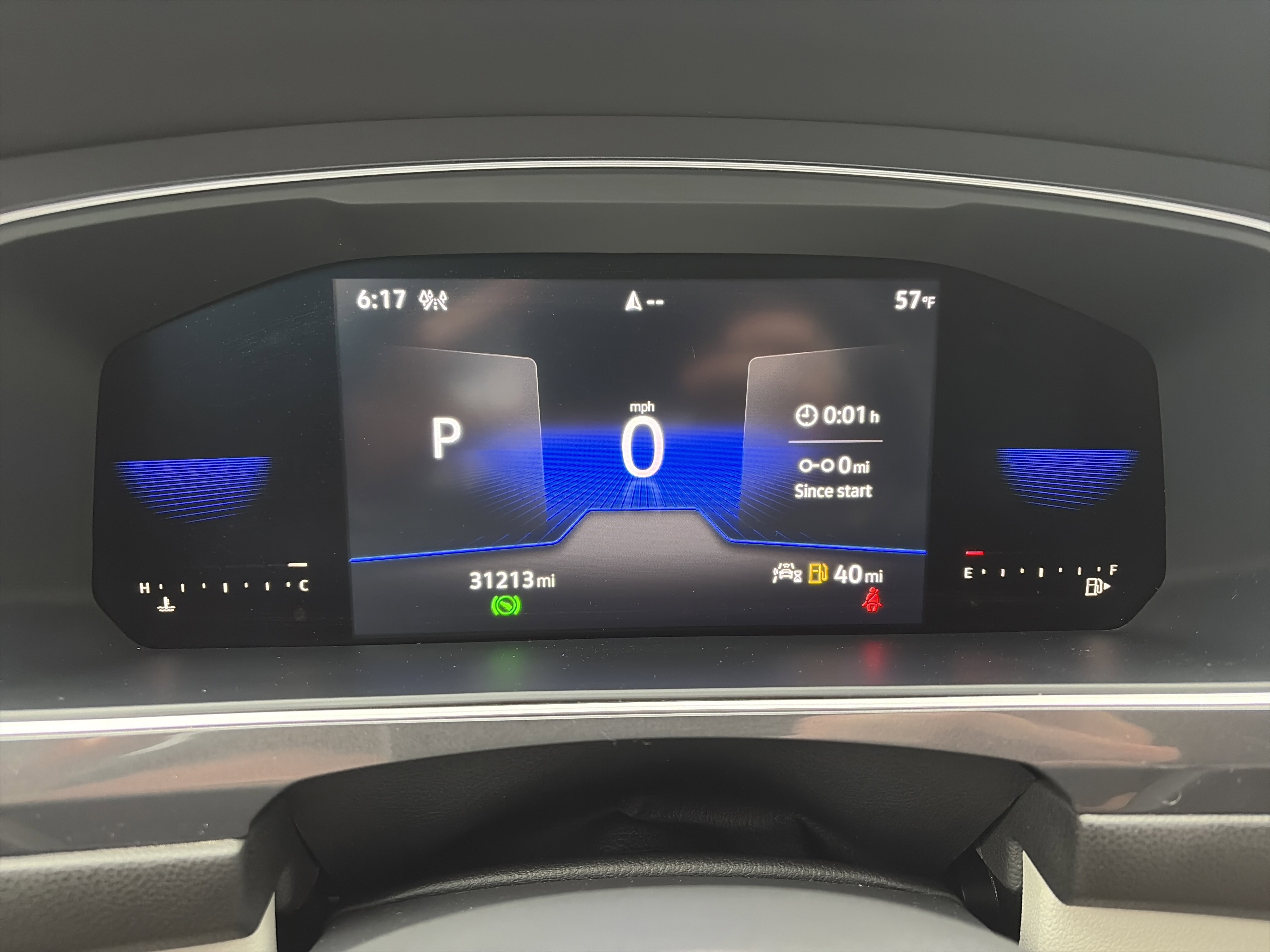 Used 2022 Volkswagen Tiguan SE image 17