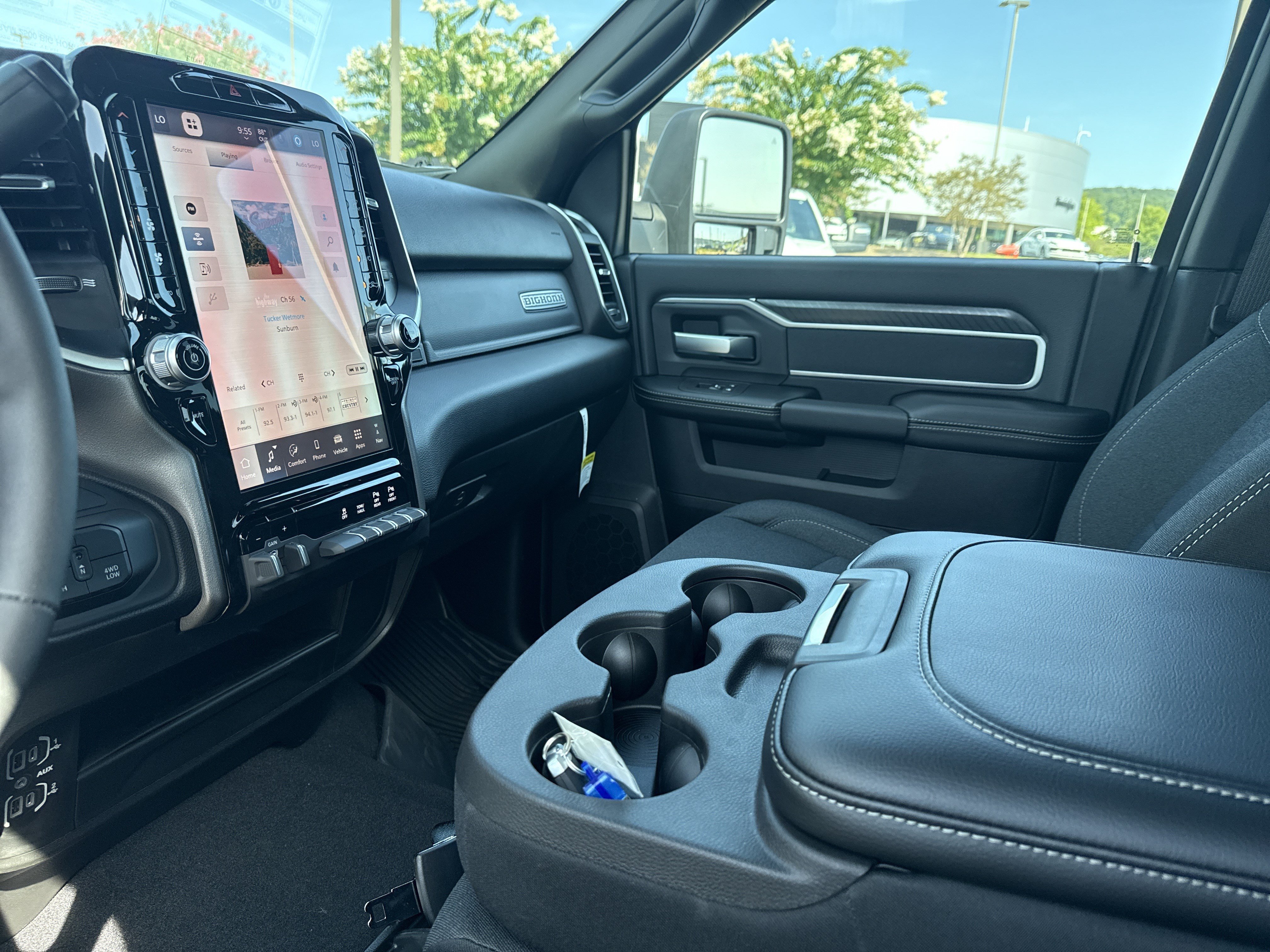 New 2026 RAM 2500 Big Horn AWD/4WD image 28