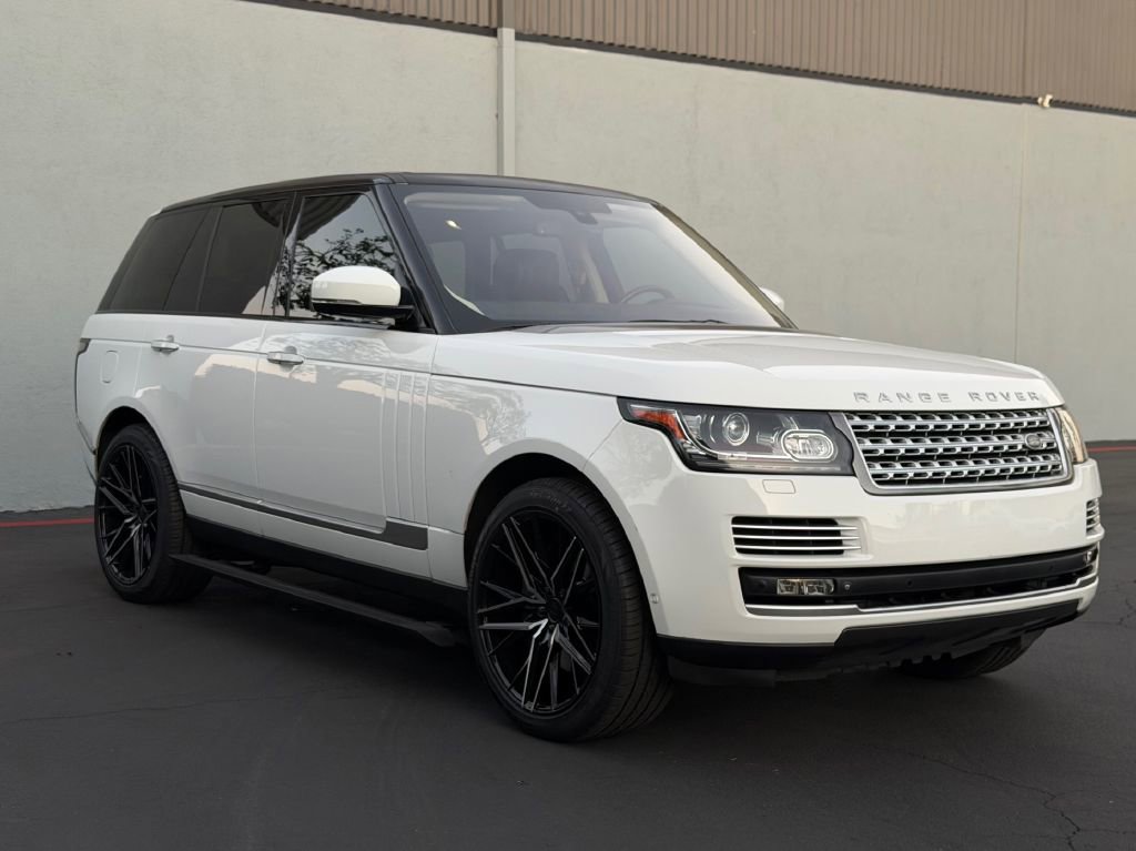 Used 2015 Land Rover Range Rover Autobiography image 11