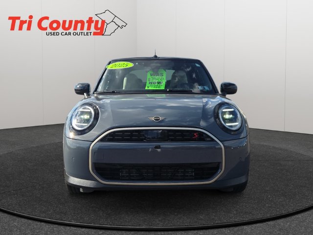 Used 2025 MINI Cooper S FWD image 2