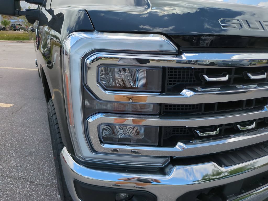 New 2026 Ford F350 Lariat w/ Lariat Ultimate Package AWD/4WD image 9