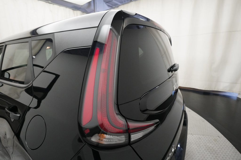 Used 2023 Kia Soul LX w/ LX Technology Package image 30