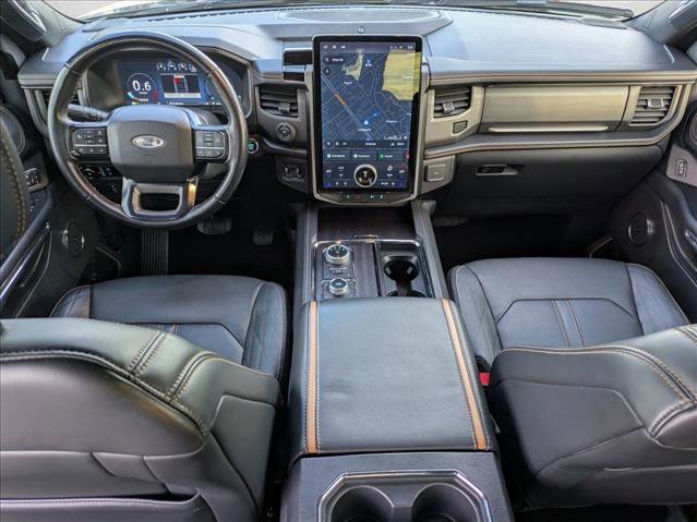 Used 2023 Ford Expedition Platinum AWD/4WD image 19