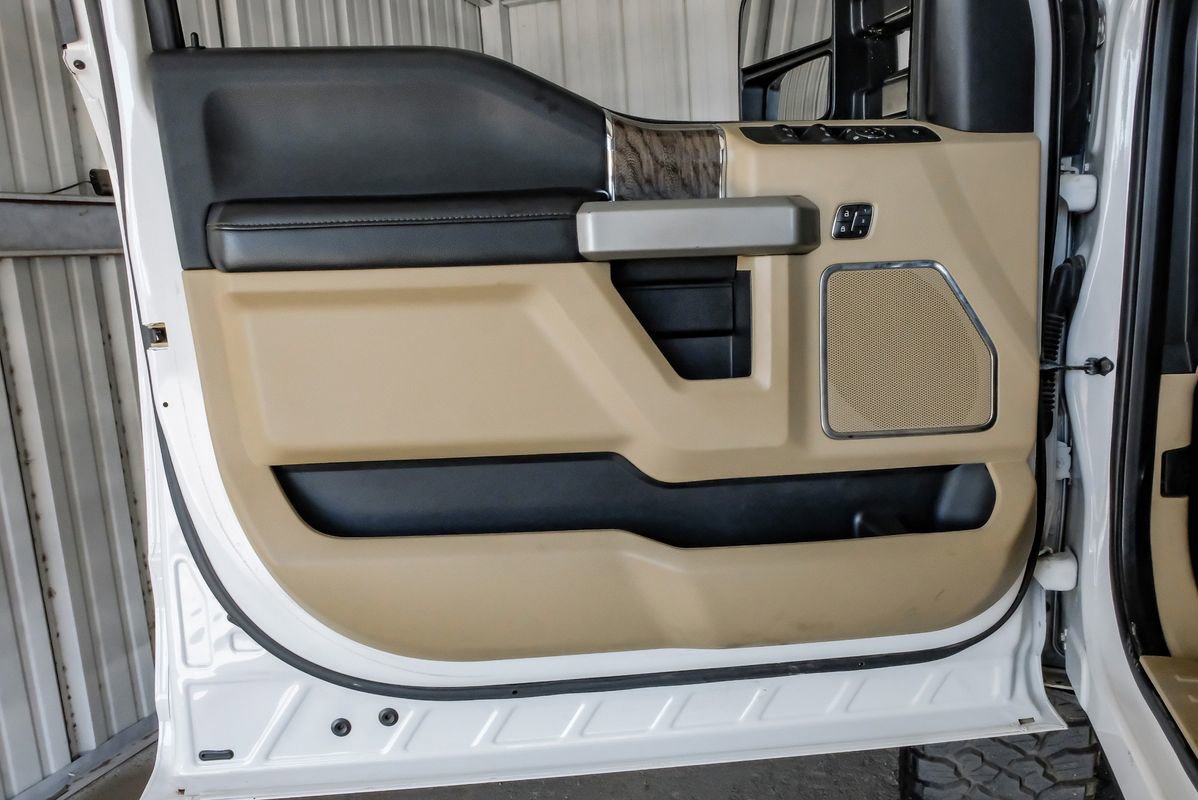 Used 2019 Ford F250 Lariat w/ Lariat Value Package image 43