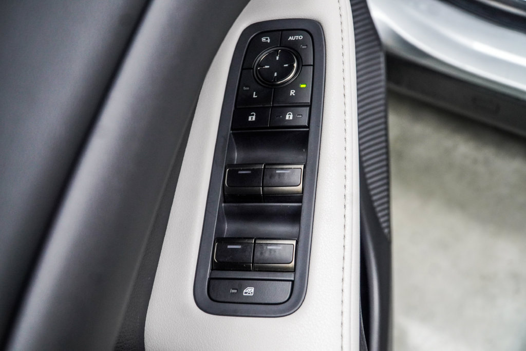 Used 2024 Lexus RX 350 Premium w/ Accessory Package (Z1) FWD image 37
