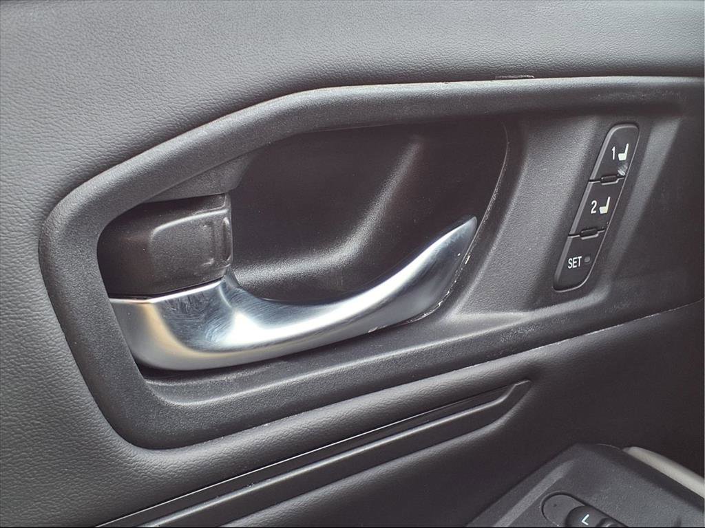 Certified 2024 Honda Accord EX-L image 30