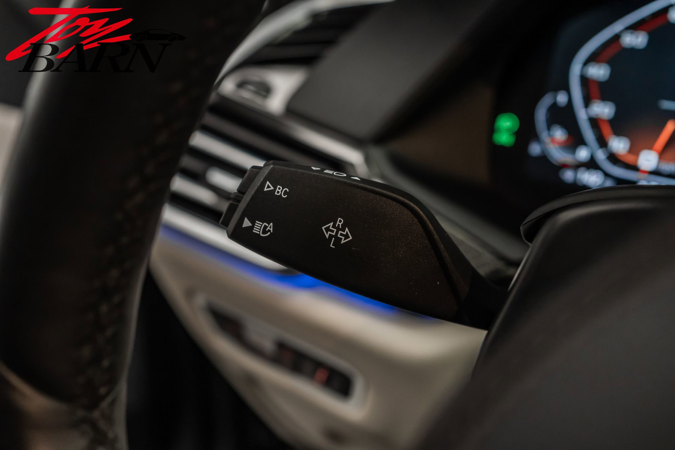 Used 2023 BMW X5 M50i w/ Executive Package image 37