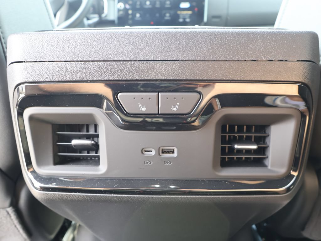 Certified 2026 GMC Sierra 2500 AT4 w/ AT4 Premium Plus Package AWD/4WD image 32