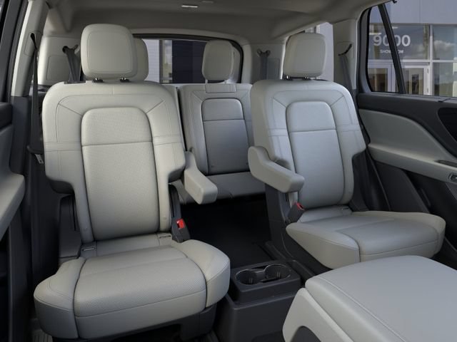 New 2026 Lincoln Aviator Reserve w/ Luxury Package RWD image 11