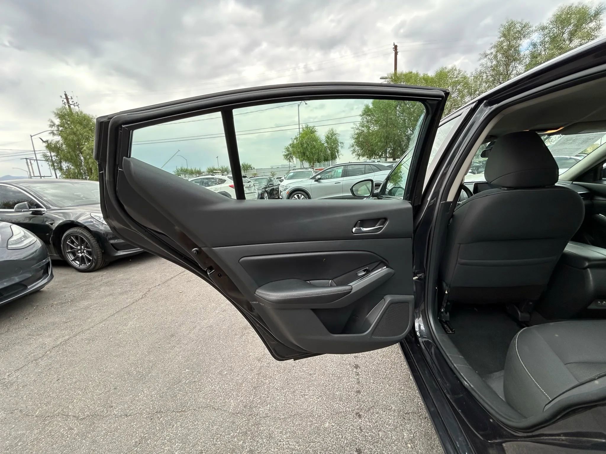 Used 2021 Nissan Altima 2.5 SV image 10