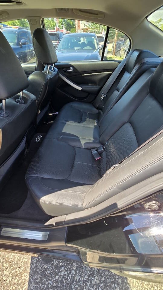 Used 2005 INFINITI G35 x Sedan AWD/4WD image 9