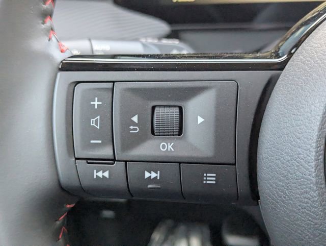 New 2026 Nissan Kicks SR w/ Cold Weather Package image 24