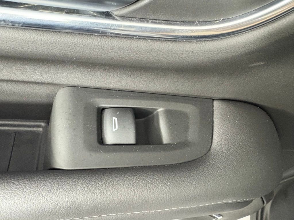 Used 2022 Chevrolet Tahoe Z71 image 43