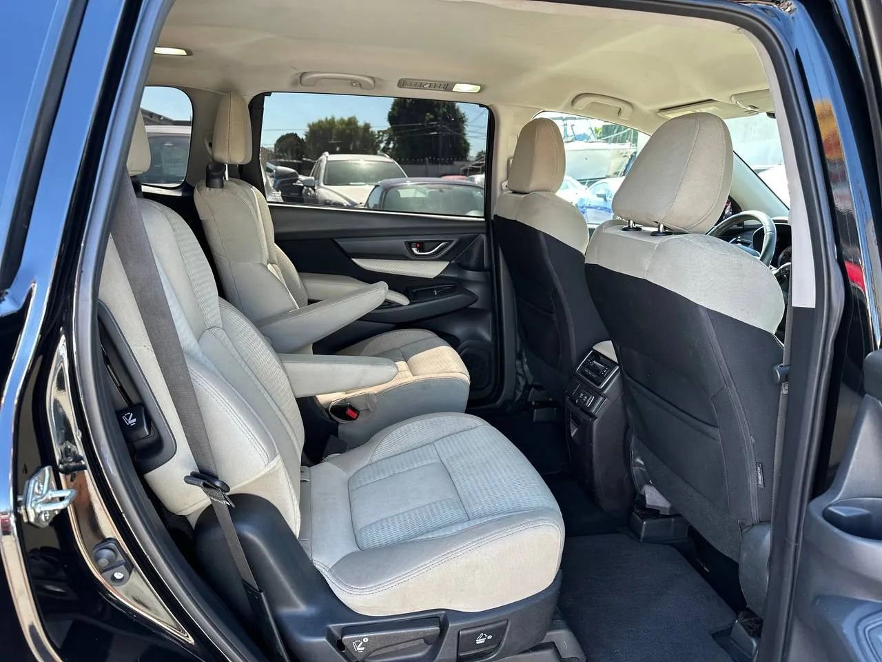 Used 2019 Subaru Ascent Premium image 38