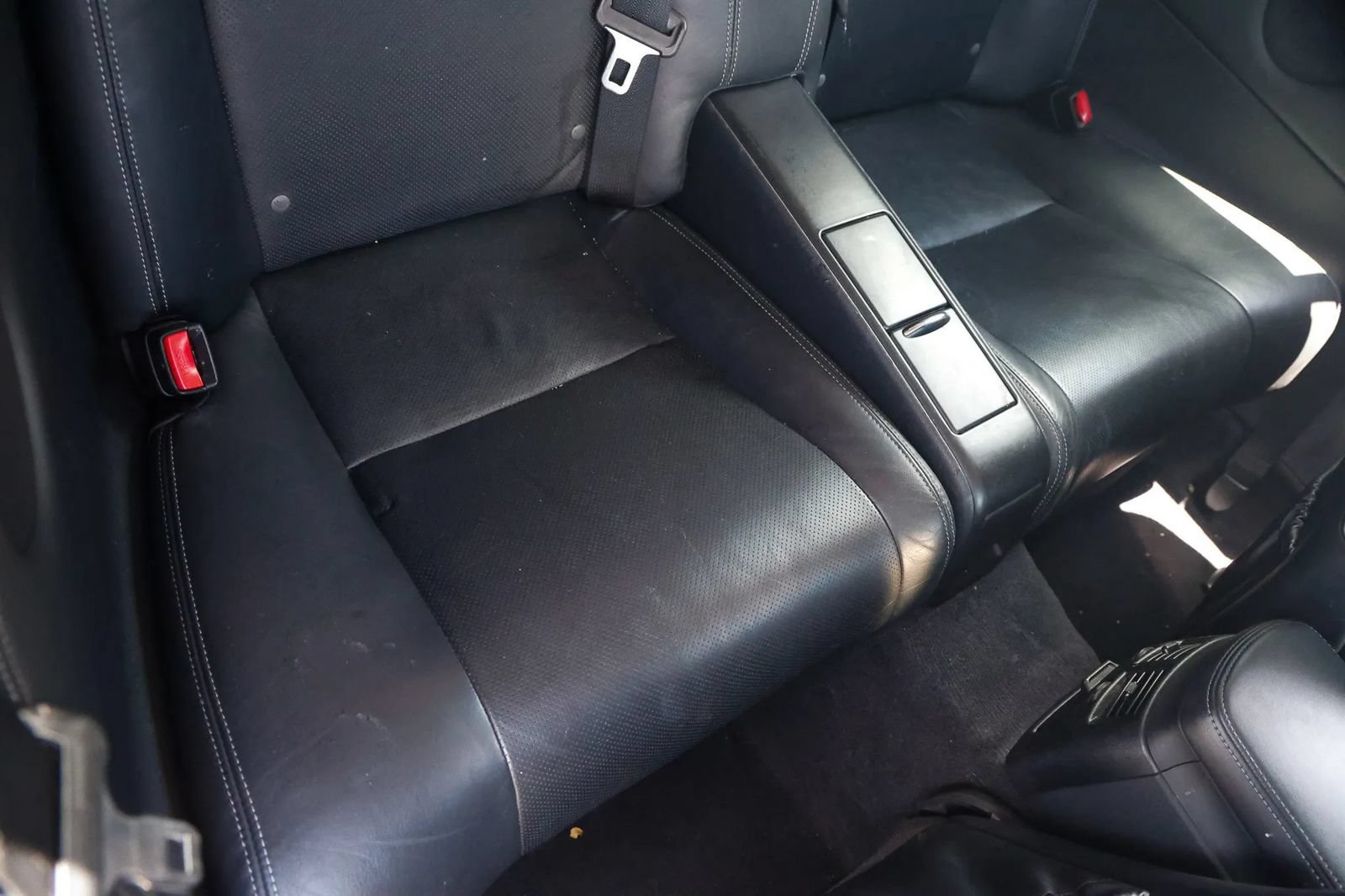Used 2014 Lexus IS 250C w/ Luxury Package RWD image 20