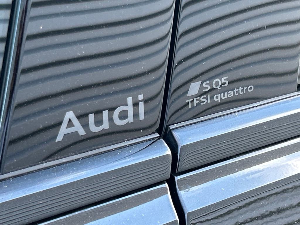 Certified 2025 Audi SQ5 Premium Plus w/ Premium Plus Package image 38