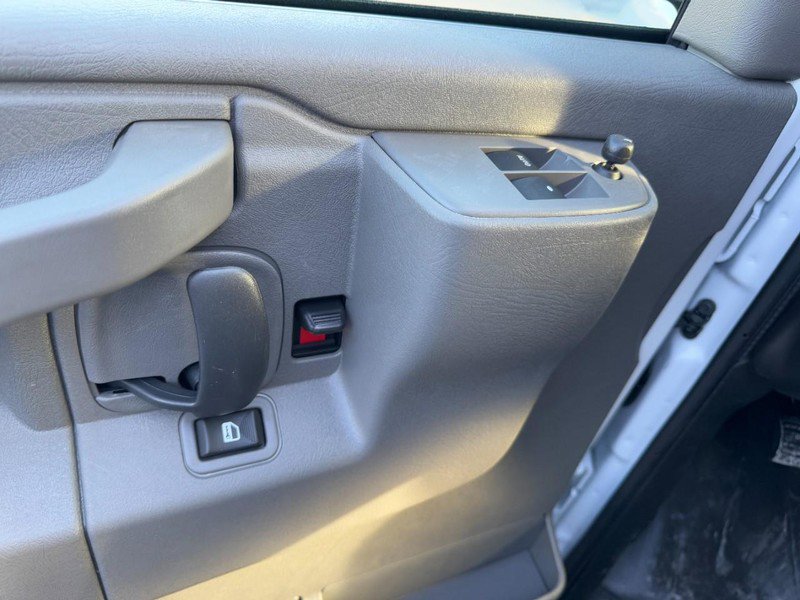 New 2025 Chevrolet Express 3500 Extended w/ Driver Convenience Package image 33