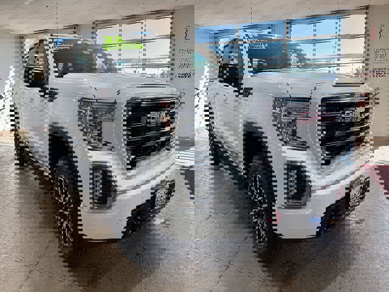 Used 2022 GMC Sierra 1500 AT4 w/ AT4 Premium Package image 4